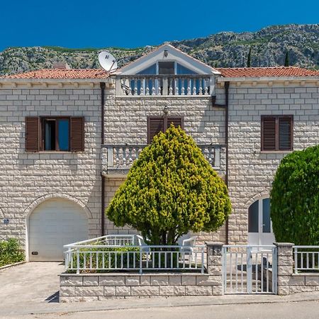 Village Apartments Mimi Pridvorje Экстерьер фото
