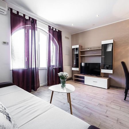Village Apartments Mimi Pridvorje Экстерьер фото